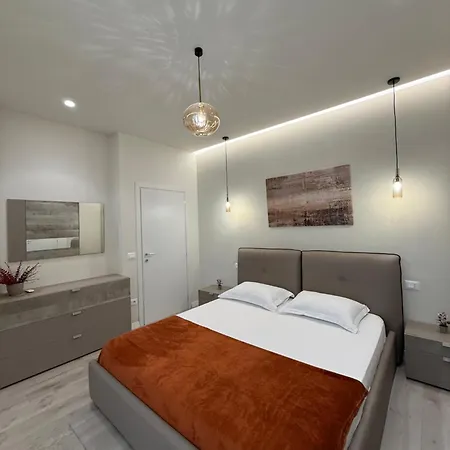 Classy Loui 2 Apartment Durres