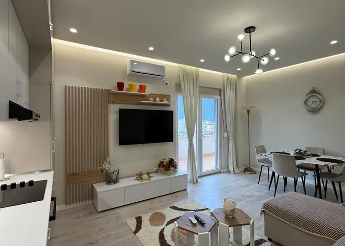 Classy Loui 2 Apartment Durres