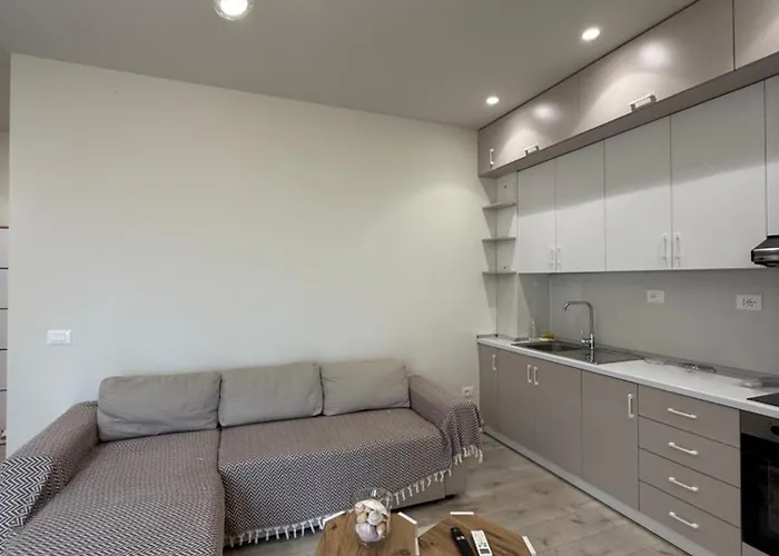 Classy Loui 2 * Durrës