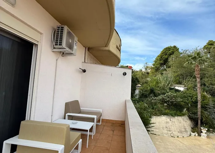 Classy Loui 2 Apartment Durrës